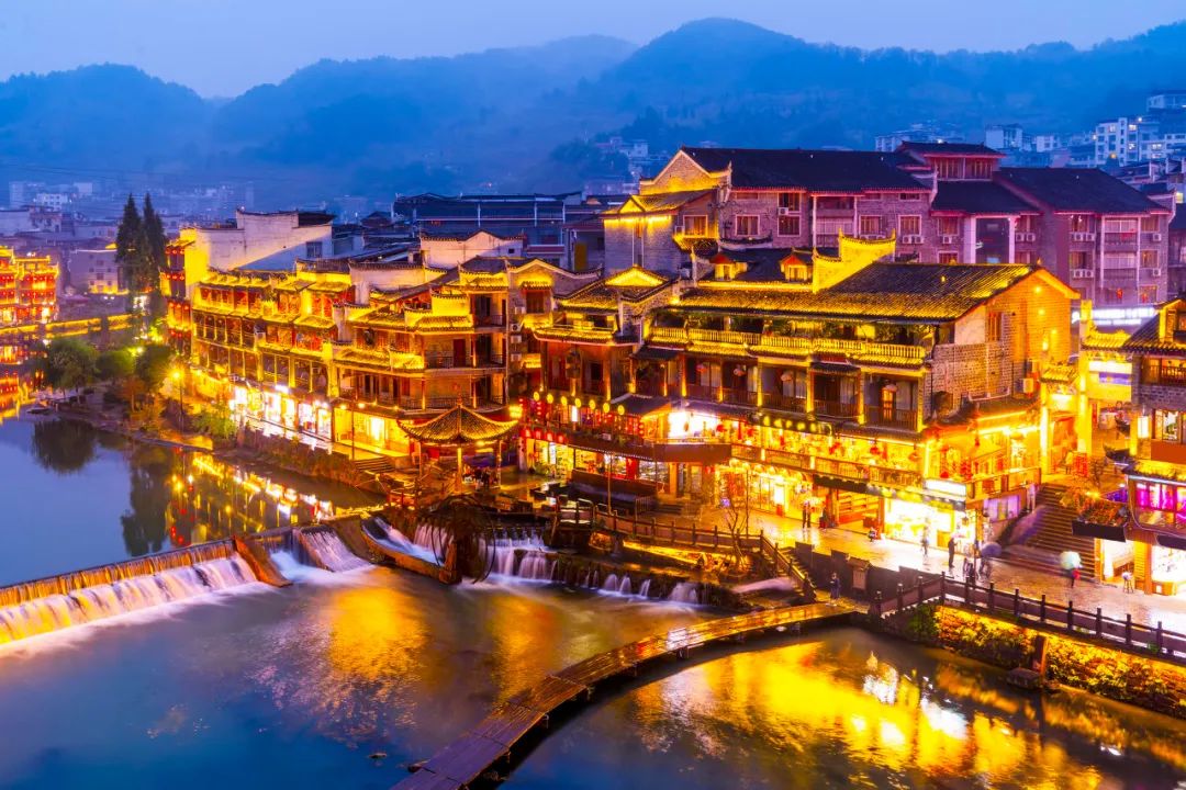 湖南盛会，尊敬的领导与亲爱的朋友们共聚一堂